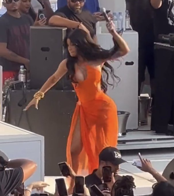 Lip Syncing Cardi B Asked Fans To Throw Water At Her Another Video