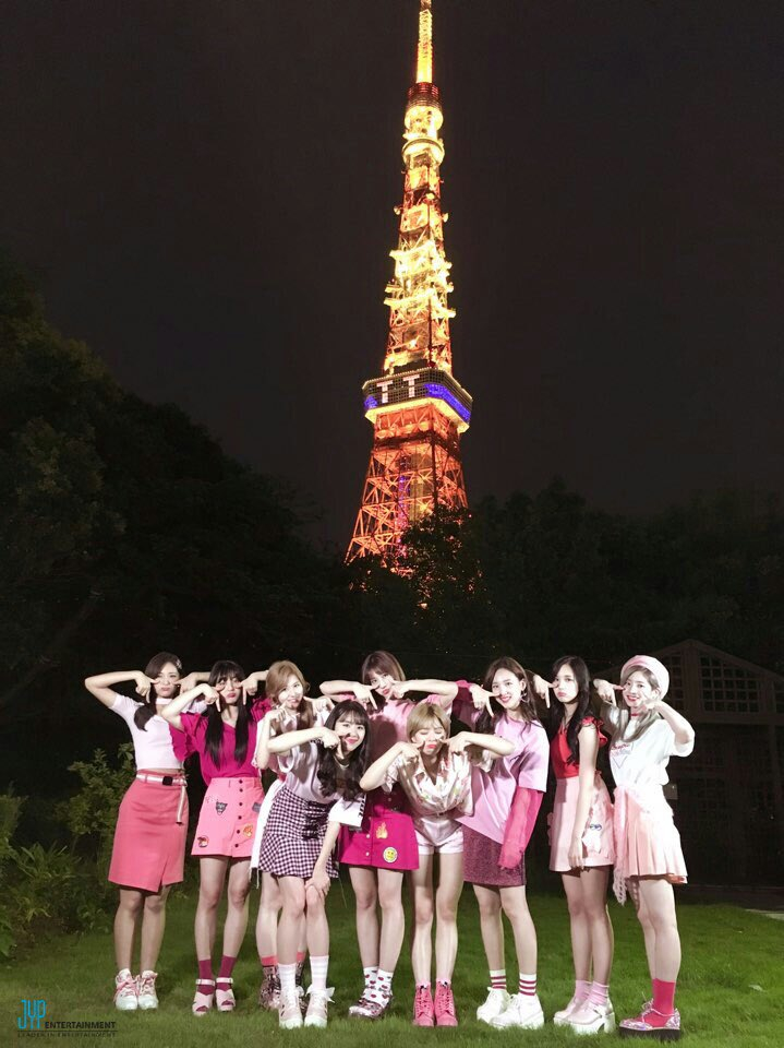 TWICE TT featured on Tokyo Towers