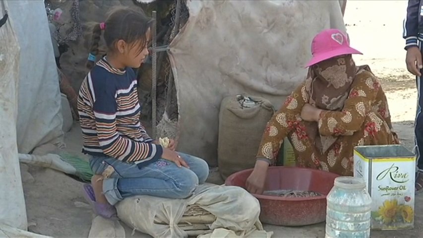 Civilians fleeing Raqqa face dire conditions