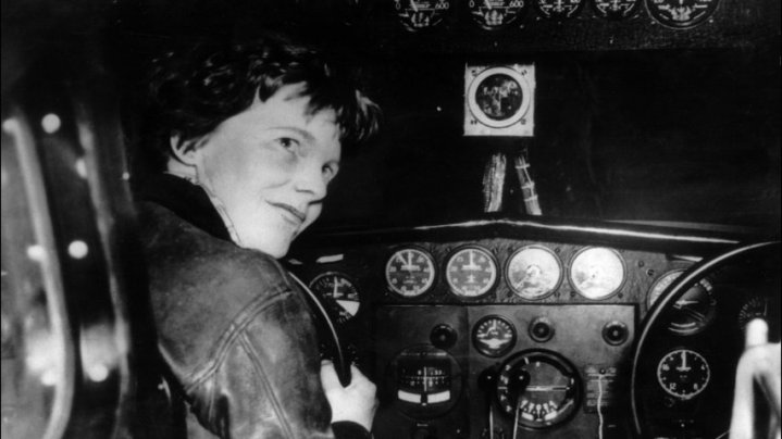 Newly discovered photo suggests Amelia Earhart survived crash-landing Newly discovered photo suggests Amelia Earhart survived crash-landing