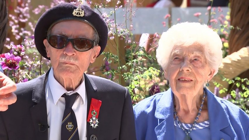 Blind WWII veteran receives new medals after heartbreaking plea for lost ones