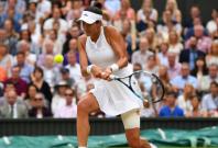 Garbine Muguruza wins first Wimbledon title after second-set collapse from Venus Williams