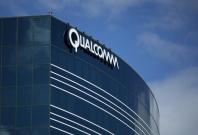 qualcomm fires back at apple supporters