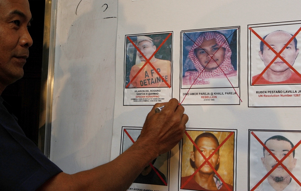 Philippines: Abu Sayyaf frees Indonesian crewmen after 'ransom is paid'