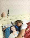 Lee Hong Ki with his Song Hye Kyo pillow