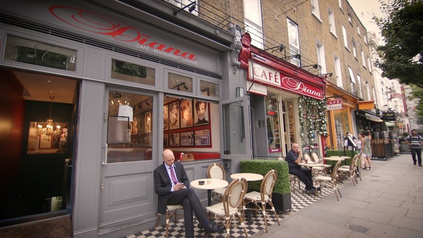 London cafe keeps Dianas memory alive 20 years on