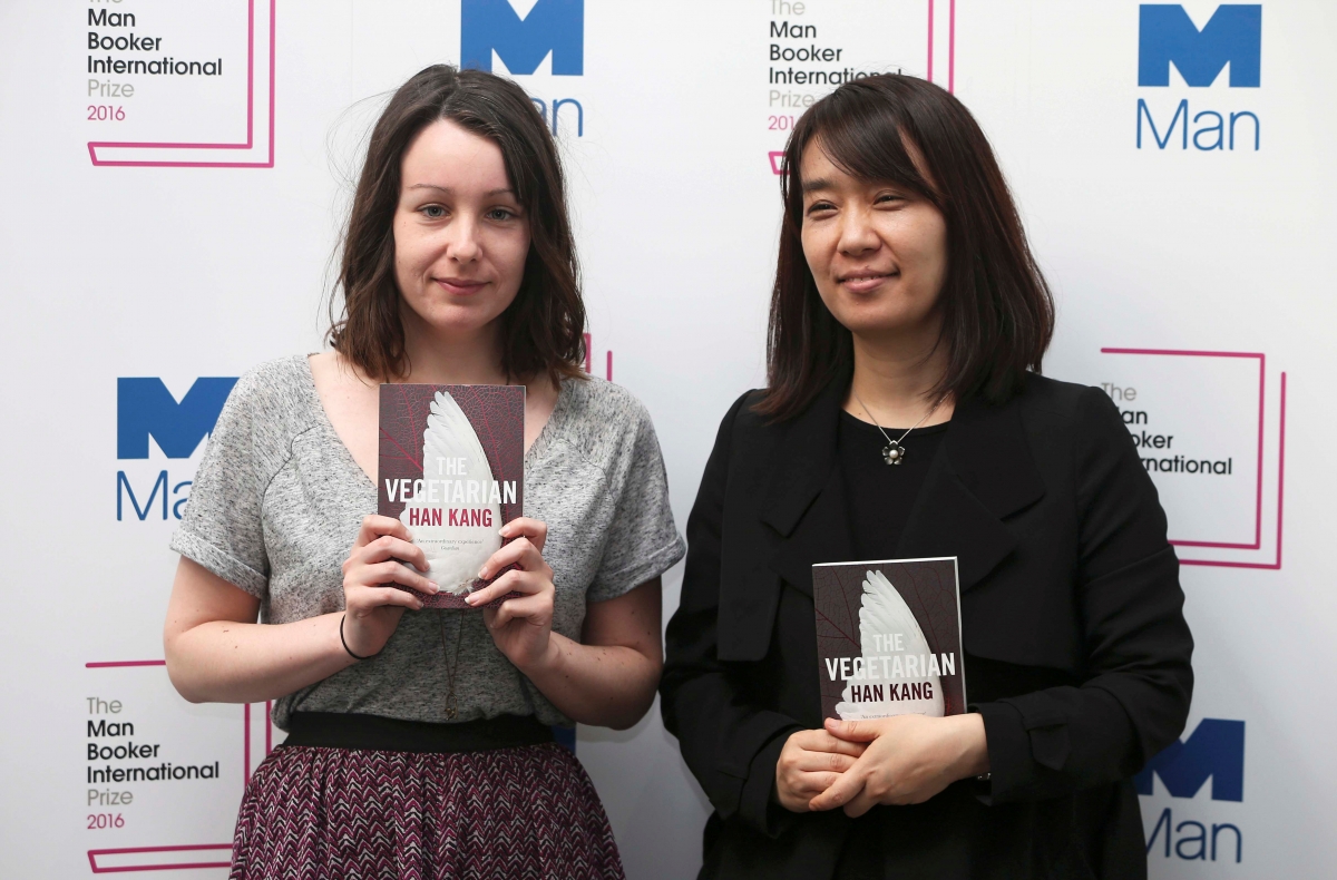 Han Kang's 'The Vegetarian' wins Man Booker Prize