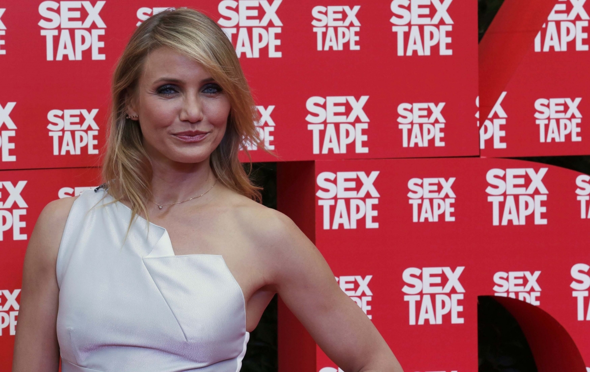 cameron diaz wants to be a mom