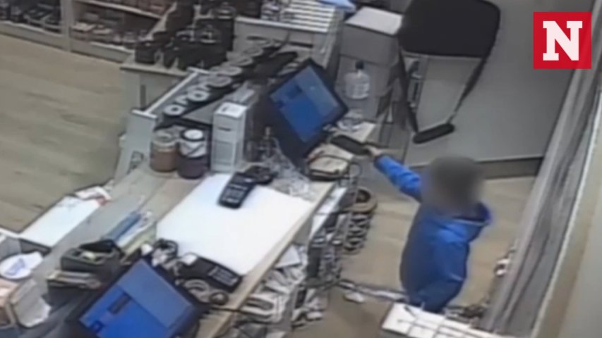 CCTV footage captures five-year-old boy stealing phone