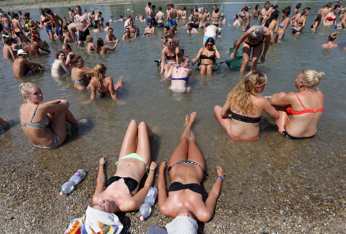 Bikinis not allowed at 'Slide The City' event in Kuantan