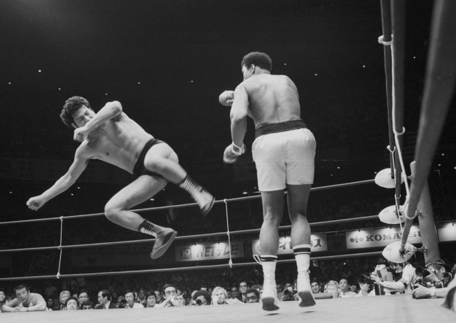 World boxing heavyweight champion Muhammad Ali of the U.S. fights against Japanese pro-wrestler