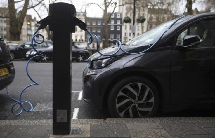 bollore electric car-sharing comes to singapore