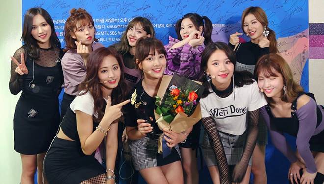 TWICE named in Billboard's 21 Under 21 ranking of powerful singers