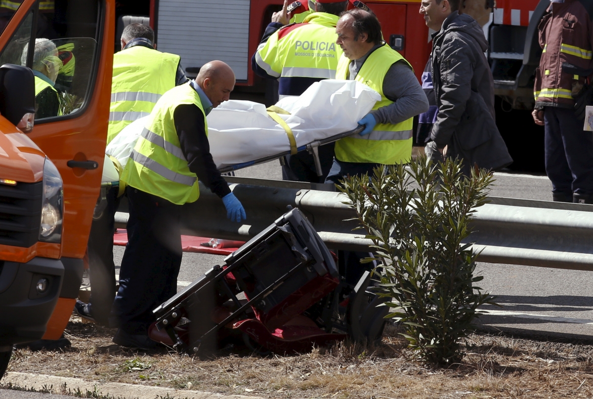 Singaporean woman dies in a road accident