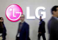 apple and lg partnership for foldable phone apple and lg partnership for foldable phone