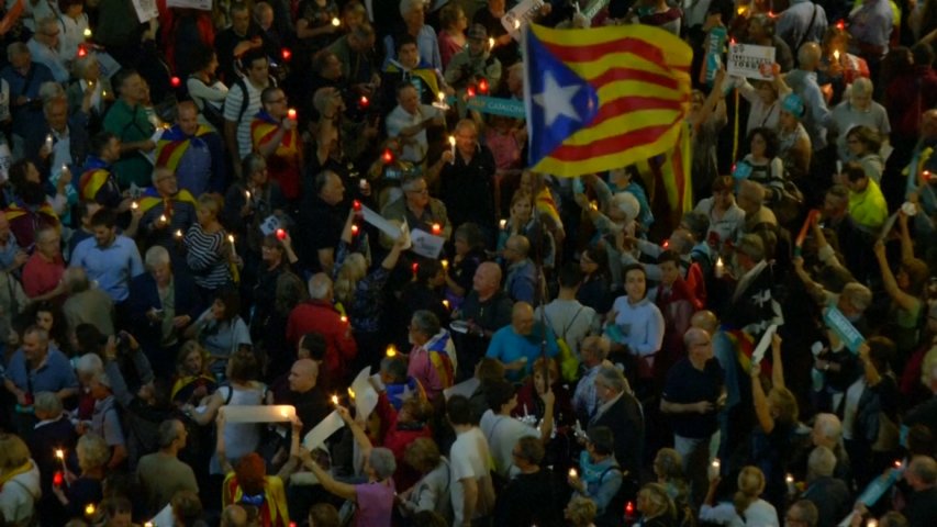 Tens of thousands rally in Barcelona as Spains political crisis deepens