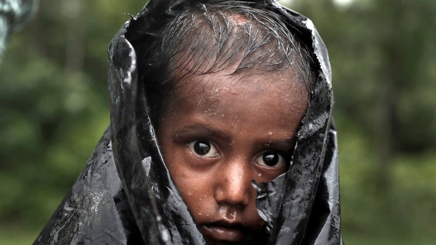 Over 300,000 Rohingya children outcast and desperate amid refugee crisis