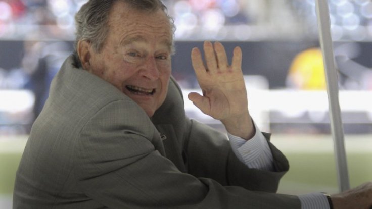 George H W Bush apologizes in response to sexual assault claim