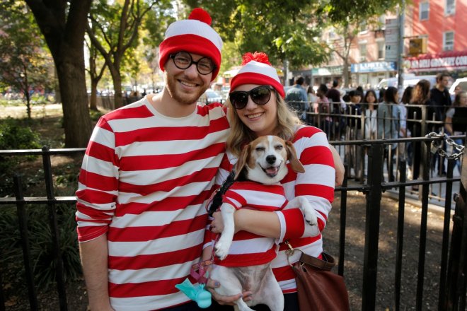 halloween dog parade