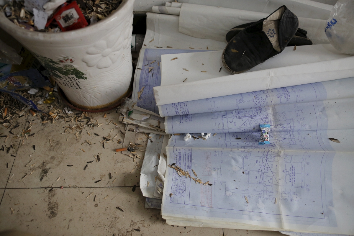 Dead newborn baby found in a bin at in Tampines MRT station toilet