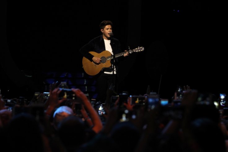 Niall Horan performs at the iHeartRadio MuchMusic Video Awards