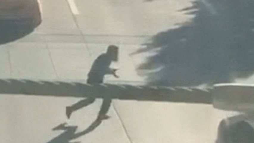 New York truck attack suspect Sayfullo Saipov seen running away from vehicle