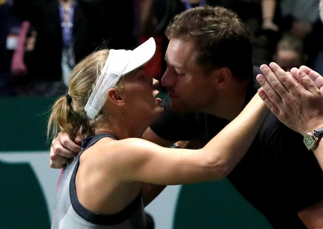 Tennis Star Caroline Wozniacki Confirms Her Engagement With Nba Veteran David Lee