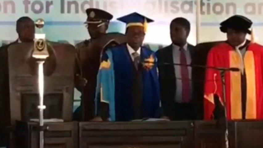 Zimbabwes Robert Mugabe makes first public appearance since military coup