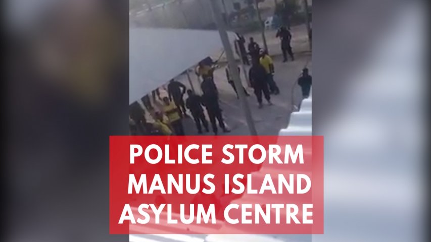 Papua New Guinea police order Manus Island asylum seekers out of camp