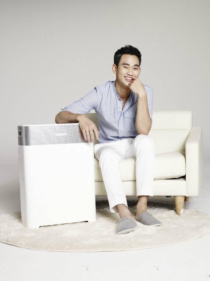 Sung Dong Il and Kim Soo-hyun