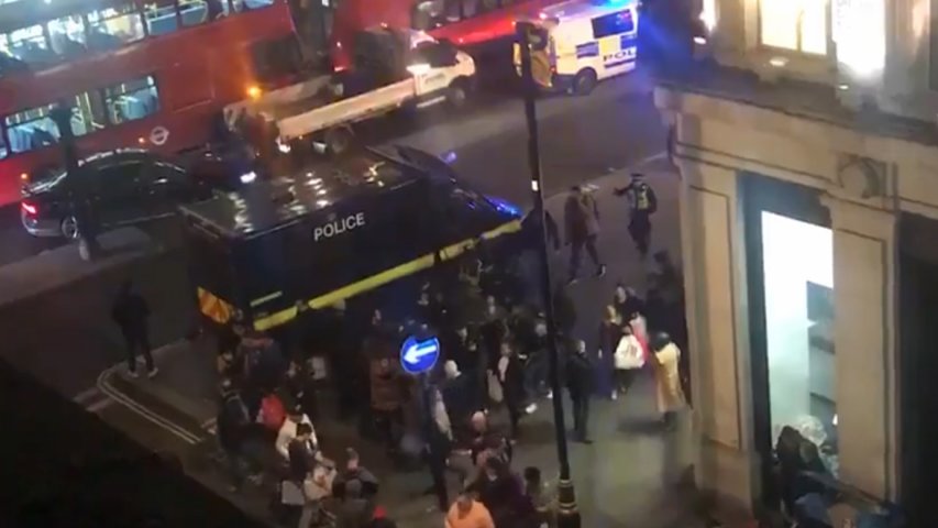 Oxford Circus incident: Police evacuate area amid reports of gunshots