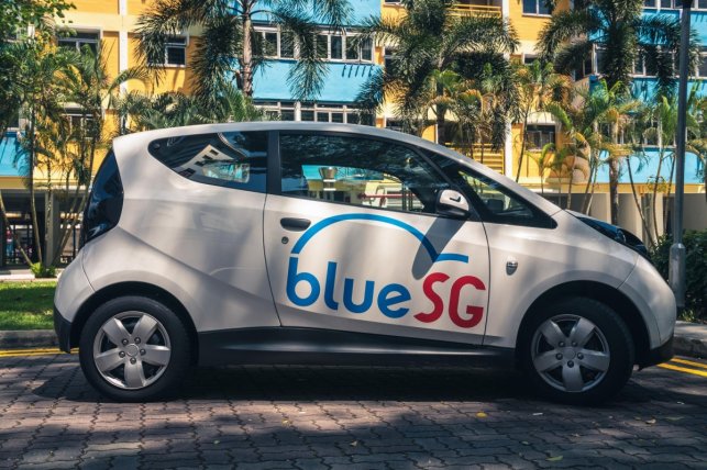 bluesg-electric-car-sharing service-singapore