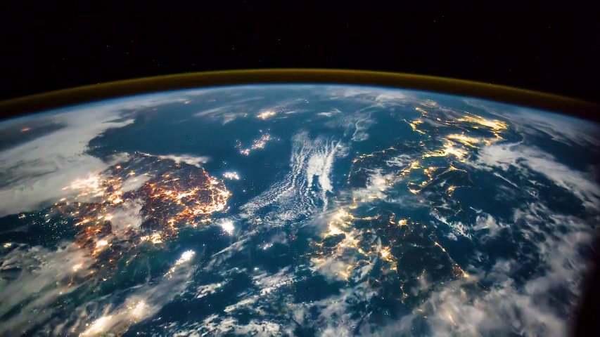 Incredible view of Earth from ISS shows lightning and city lights