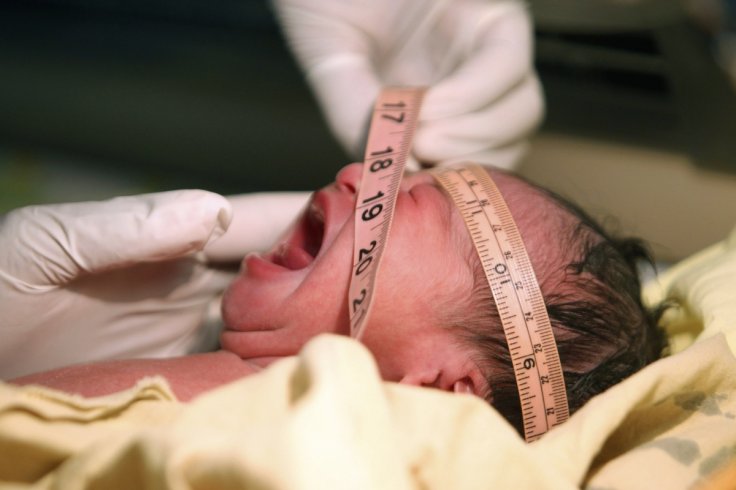 US woman gives birth to healthy child from 24-year-old ...