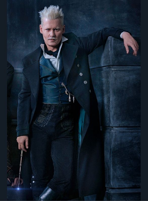 Johnny Depp in Fantastic Beasts: The Crimes of Grindelwald