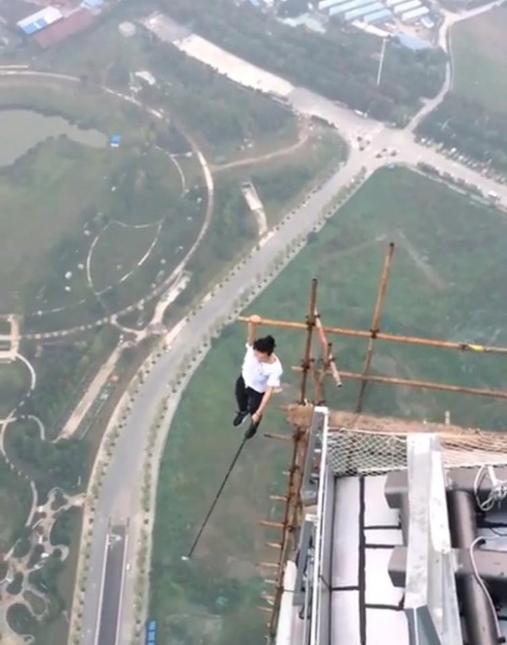 Man from China plunges himself to death from 62- story building