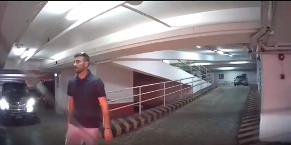 Honday Odyssey escapes Grand Hyatt Singapore's carpark