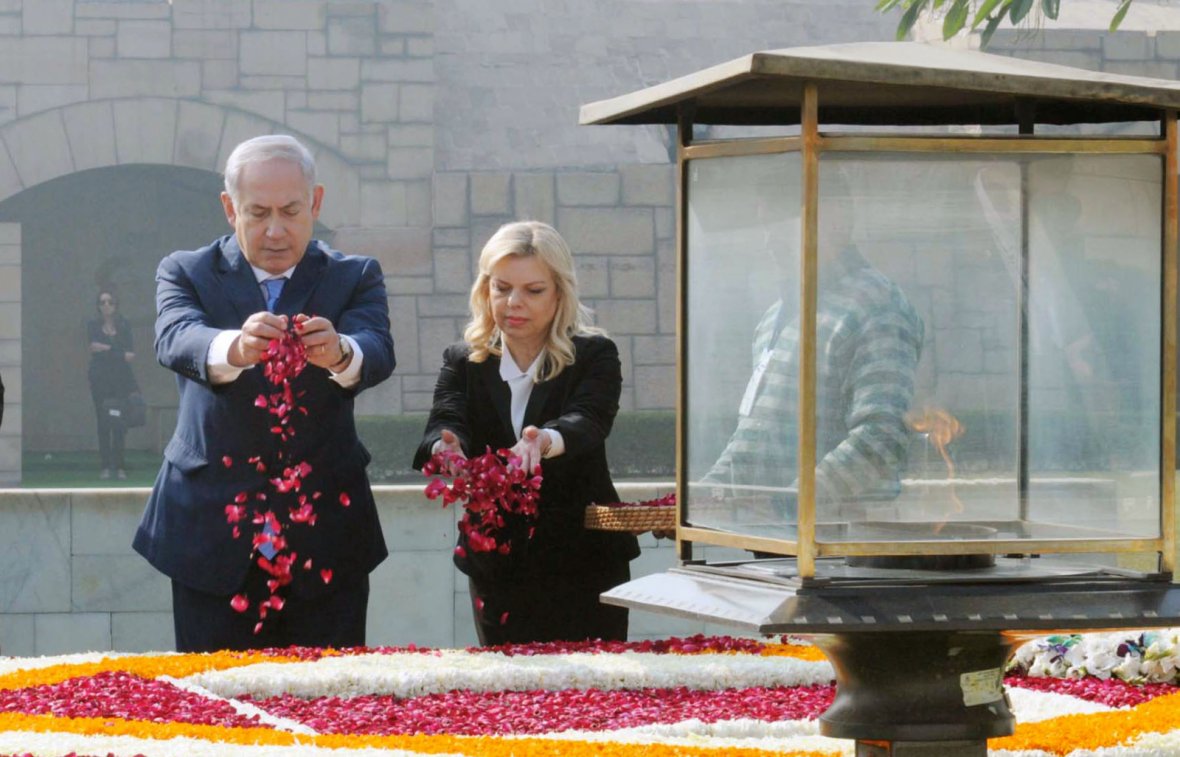 Prime Minister of Israel, Mr. Benjamin Netanyahu paying floral tributes at the Samadhi of Mahatma Gandhi, at Rajghat