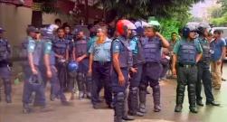 Bangladesh police storm Dhaka restaurant, 8 hostages rescued