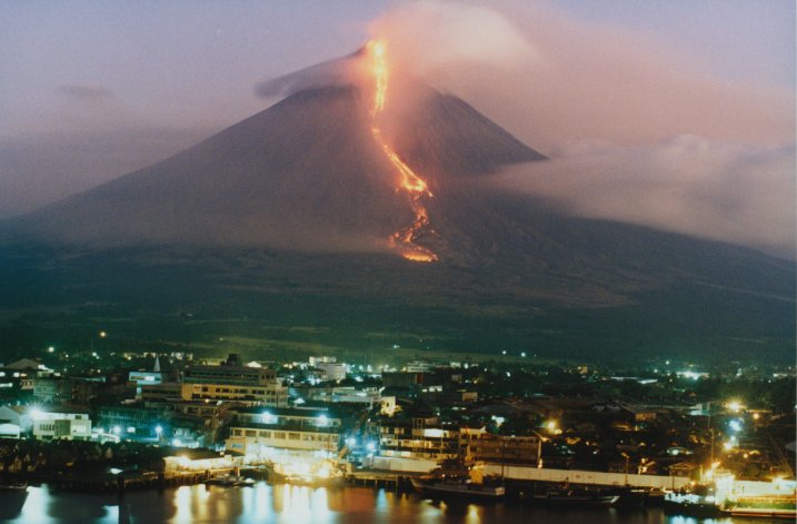 Mount Mayon 