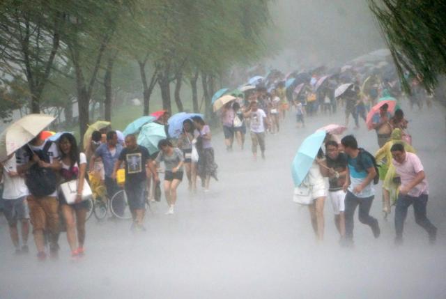 Taiwan on high alert as Typhoon Nepartak approaches the island Taiwan on high alert as Typhoon Nepartak approaches the island