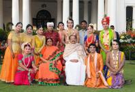  Vice President  M. Venkaiah Naidu and Smt. Usha Naidu with the Tableaux Artistes who participated in the Republic Day Parade - 2018