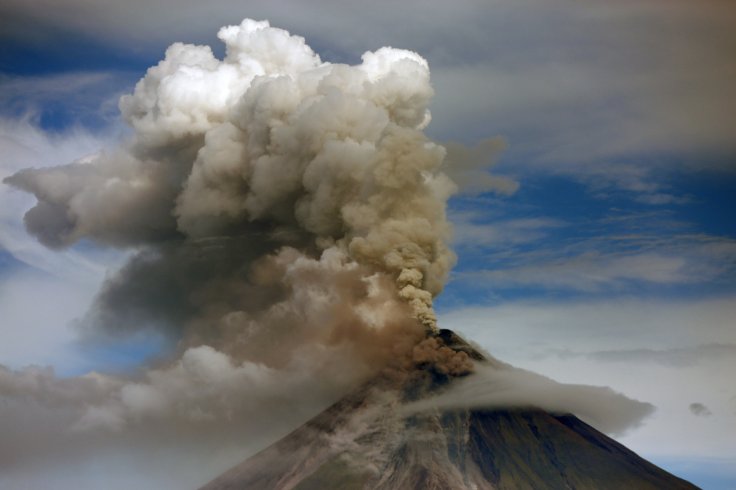 Mayon volcano erupts in Albay Province