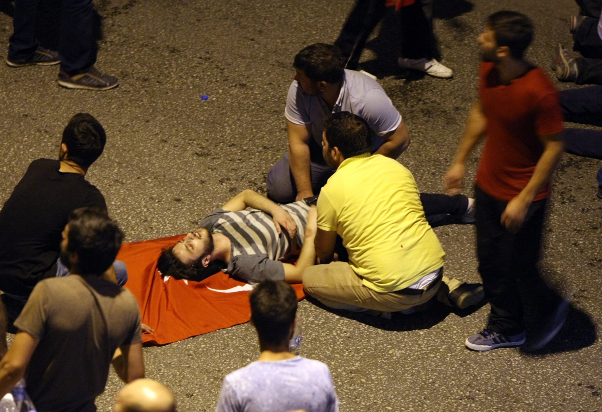 Turkey attempted military coup: At least 60 killed, 336 people detained nationwide