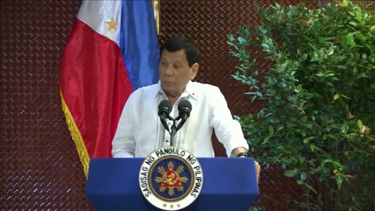 philippines-president-rodrigo-duterte-wants-toops-to-shoot-female-rebels-in-the-genitals