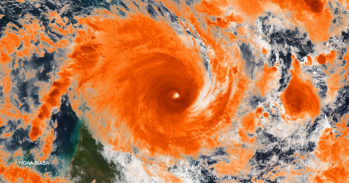 Keystone Cyclone Australia issues red alert for cyclone Kelvin