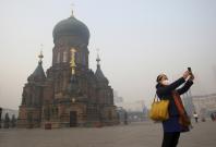 China targets Christians with wider clampdown on 'house churches'