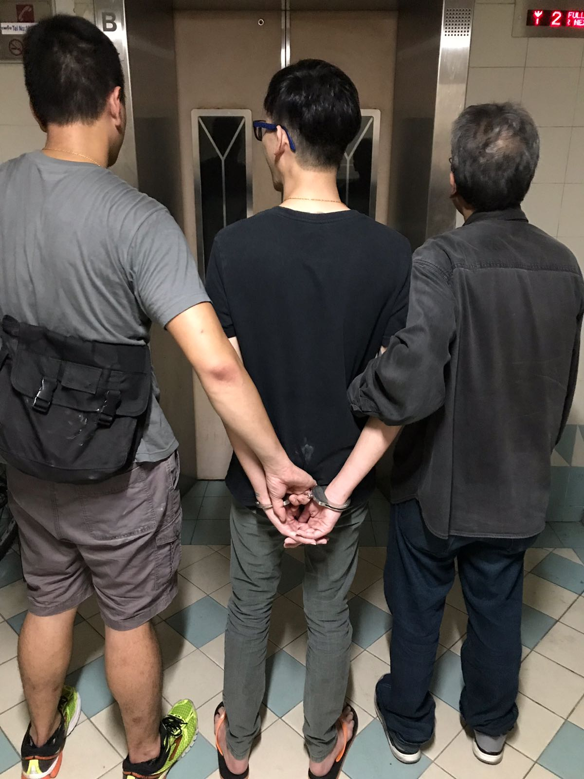 Singapore Police Arrest Year Old For Carrying Airsoft Gun While Trespassing In East Coast