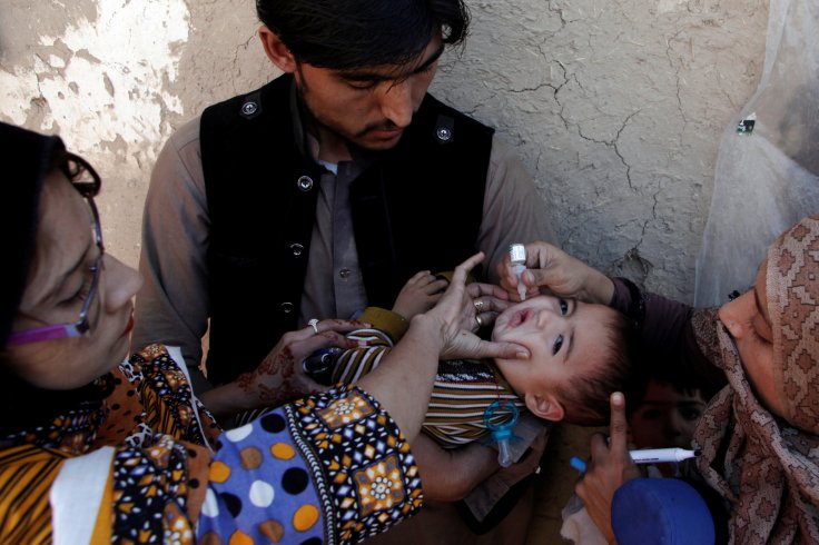 Polio vaccination 