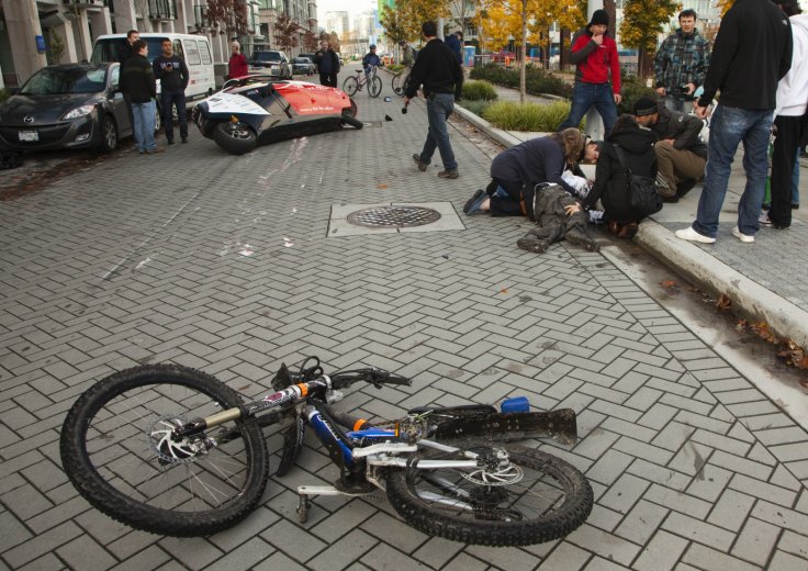 Cyclist injured in Singapore 